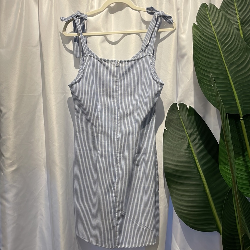 SHEIN Asymmetric Button Knot Strap Striped Cami Dress - Picture 4 of 8